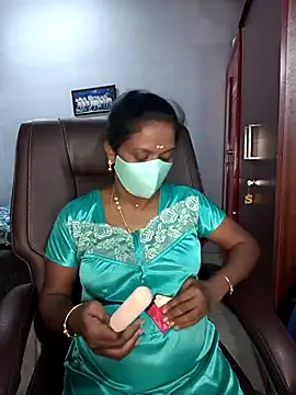 Snapshot of umashreetamil chatting on 04/08/26, 05:58 umashreetamil online show from 04/08/26, 05:58