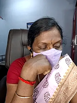 Snapshot of umashreetamil chatting on 03/01/26, 07:19 umashreetamil online show from 03/01/26, 07:19
