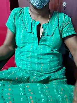 Snapshot of umashreetamil chatting on 03/08/26, 12:41 umashreetamil online show from 03/08/26, 12:41