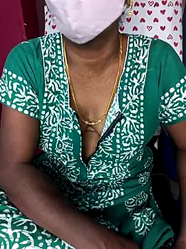 Snapshot of umashreetamil chatting on 04/15/26, 04:11 umashreetamil online show from 04/15/26, 04:11