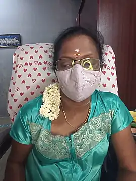 Snapshot of umashreetamil chatting on 05/11/26, 05:43 umashreetamil online show from 05/11/26, 05:43