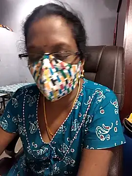 Snapshot of umashreetamil chatting on 05/27/26, 03:08 umashreetamil online show from 05/27/26, 03:08