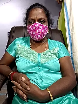 umashreetamil online show from 11/30/25, 12:22