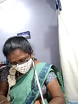 umashreetamil online show from 11/15/25, 03:49