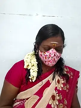 umashreetamil online show from 11/14/25, 01:37