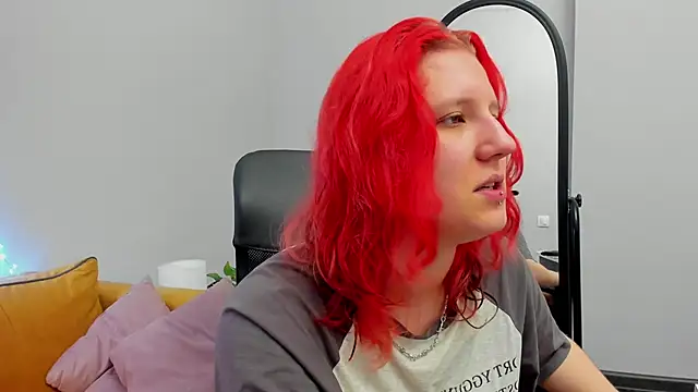 Hailey Foxy online show from 04/22/26, 11:50