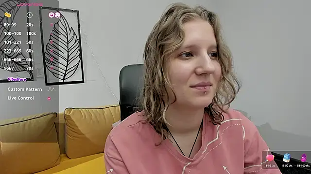 Hailey Foxy online show from 02/24/26, 12:06