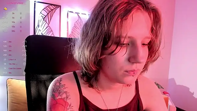 Hailey Foxy online show from 11/09/25, 08:51