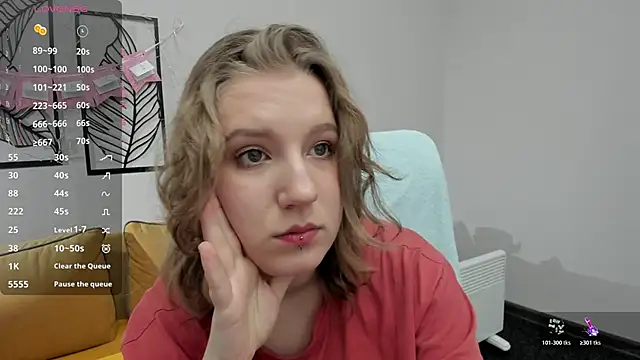 Hailey Foxy online show from 02/20/26, 12:18