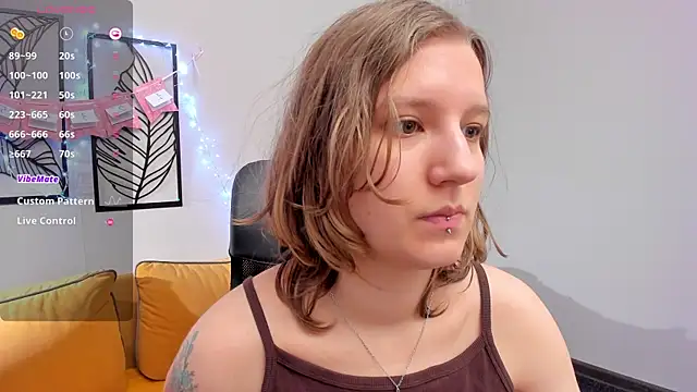 Hailey Foxy online show from 01/09/26, 08:54
