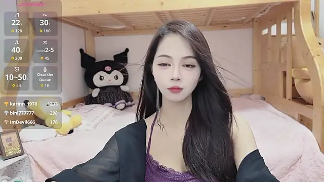 Sue101010 online show from 09/25/25, 02:12