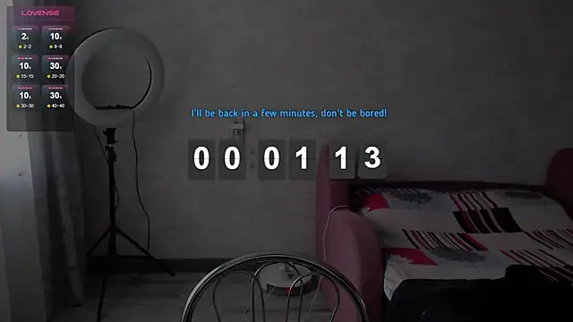 glasses cat online show from 11/10/25, 11:48