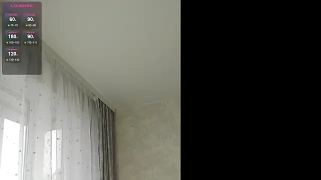 glasses cat online show from 11/22/25, 06:12