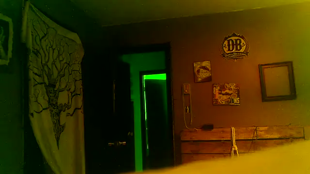 hungspundick1 online show from 11/10/25, 09:14