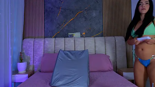 mia scot online show from 03/14/26, 12:00