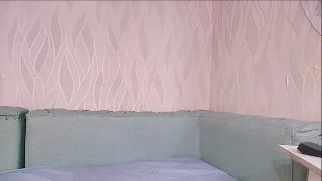 mia scot online show from 09/24/25, 12:00