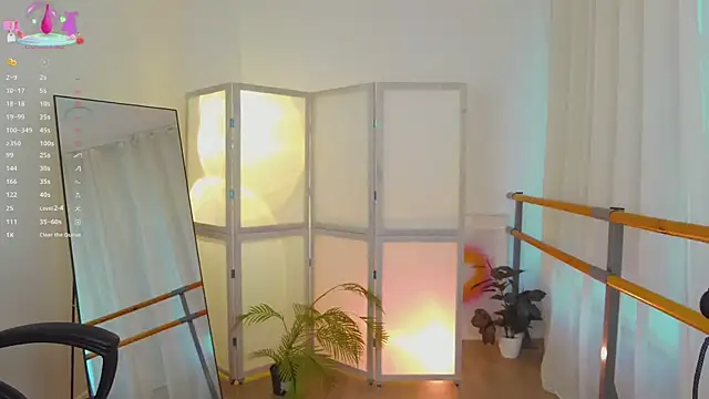 Lina Glow online show from 10/22/25, 07:08