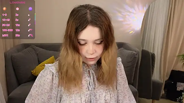 Lina Glow online show from 11/29/25, 06:46