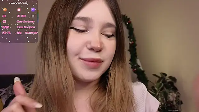 Snapshot of Lina_Glow chatting on 01/06/26, 06:39 Lina Glow online show from 01/06/26, 06:39