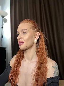 LittleFox    online show from 03/13/26, 07:13