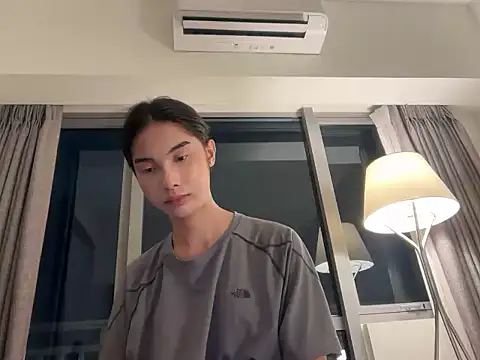 yourladycess  online show from 02/11/26, 01:00