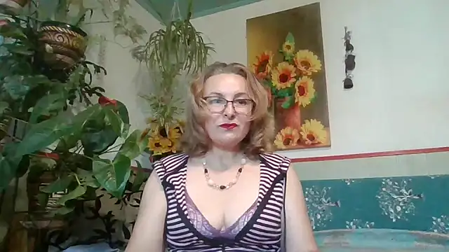 ZhannaLove480 online show from 11/03/25, 07:57