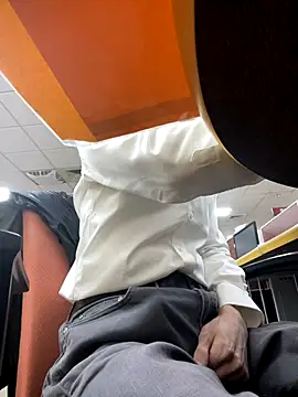 Daddygarry online show from 10/15/25, 12:13