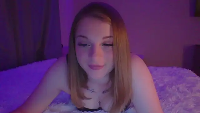 Star Girlish online show from 09/18/25, 09:07