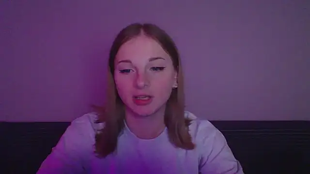 Star Girlish online show from 10/30/25, 08:28