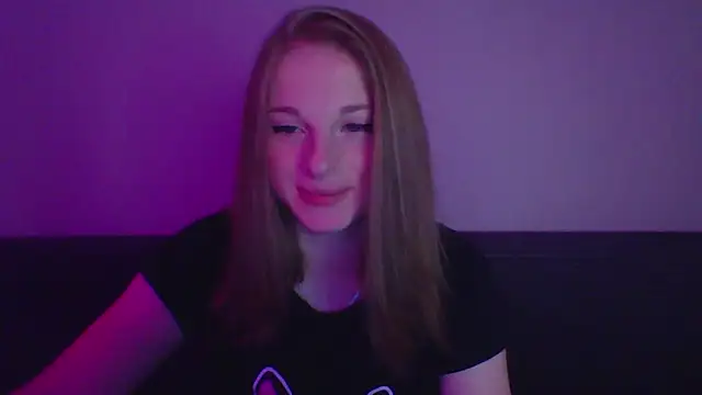 Star Girlish online show from 11/04/25, 07:06