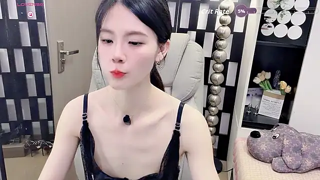 Yueyue-MM online show from 05/20/26, 02:14