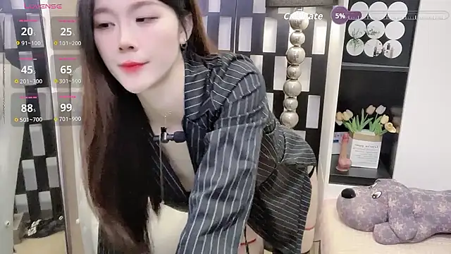 Yueyue-MM online show from 01/12/26, 02:40