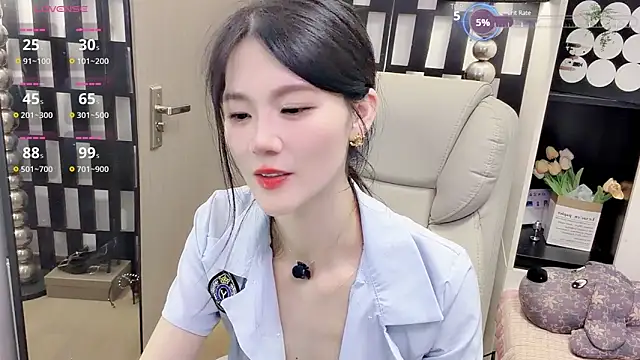 Yueyue-MM online show from 05/06/26, 01:48