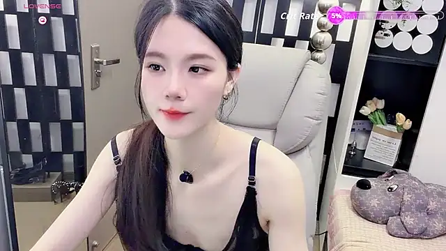 Yueyue-MM online show from 05/26/26, 12:36