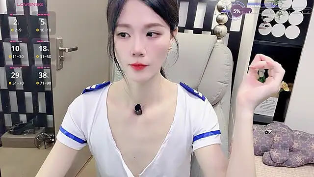 Yueyue-MM online show from 05/08/26, 02:04