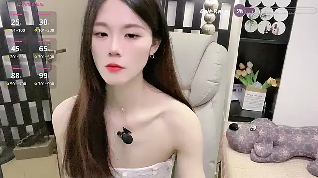 Yueyue-MM online show from 04/10/26, 12:50