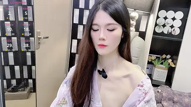 Yueyue-MM online show from 11/29/25, 02:12