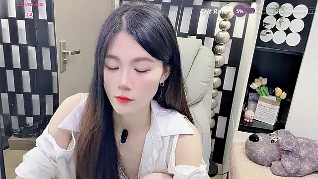 Yueyue-MM online show from 05/28/26, 02:12