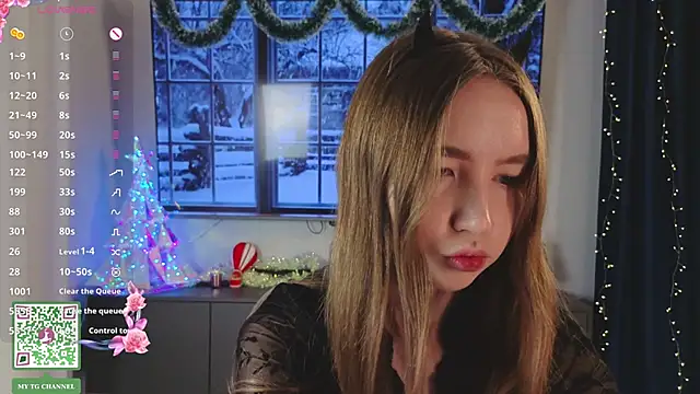 ElfredaTupy online show from 01/10/26, 07:09