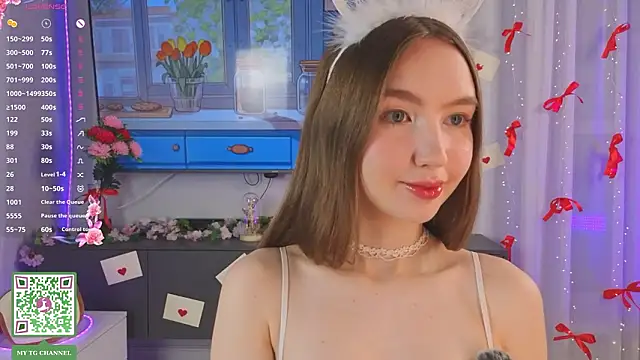 ElfredaTupy online show from 03/07/26, 08:14