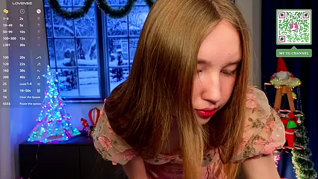 ElfredaTupy online show from 12/05/25, 08:17