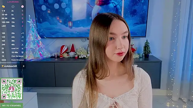 ElfredaTupy online show from 02/05/26, 07:32