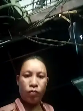 Snapshot of simi-lucy chatting on 09/14/25, 09:31 simi-lucy online show from 09/14/25, 09:31