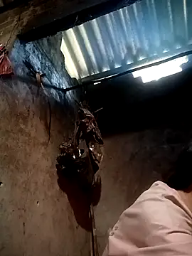 simi-lucy online show from 12/01/25, 05:08