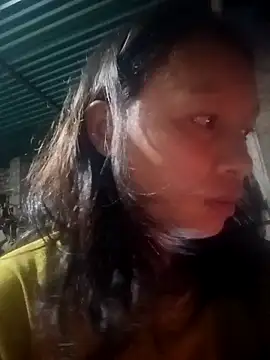 Snapshot of simi-lucy chatting on 09/10/25, 11:04 simi-lucy online show from 09/10/25, 11:04