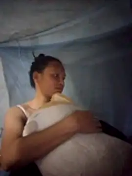 simi-lucy online show from 11/16/25, 01:27