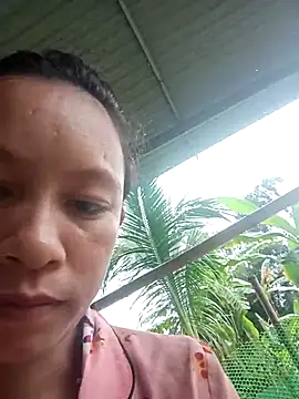 Snapshot of simi-lucy chatting on 09/13/25, 02:11 simi-lucy online show from 09/13/25, 02:11