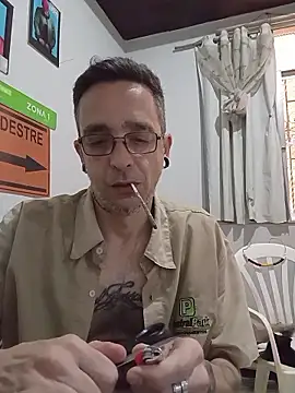 dinho carioca online show from 01/08/26, 01:39