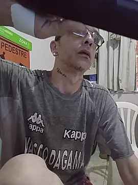 dinho carioca online show from 04/06/26, 11:44