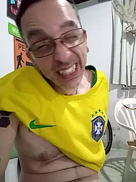 dinho carioca online show from 10/03/25, 03:09